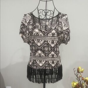 Charlotte Russe Black & White Fringe Hem Boho Top | Festival Style (S)